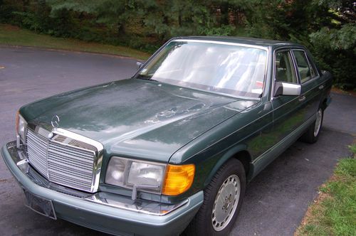 1990 Mercedes 300SE, image 3