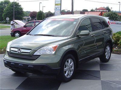 Must see honda crv * heated seats * sunroof * new rear brakes * super clean car