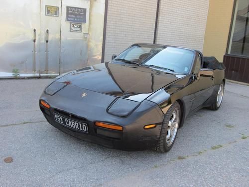 Porsche : 944 turbo convertible 2-door