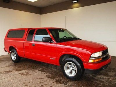 2002 chevy s-10 ls has a topper, good condition, make me an offer