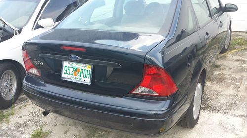 2004 Ford Focus Blue Automatic, image 16