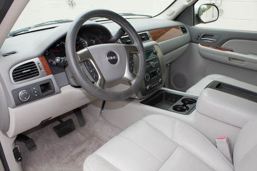 2007 GMC Yukon XL 1500 SLT Sport Utility, V8 5.3L, Quad Leather Seating, RWD, image 12