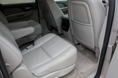 2007 GMC Yukon XL 1500 SLT Sport Utility, V8 5.3L, Quad Leather Seating, RWD, image 17
