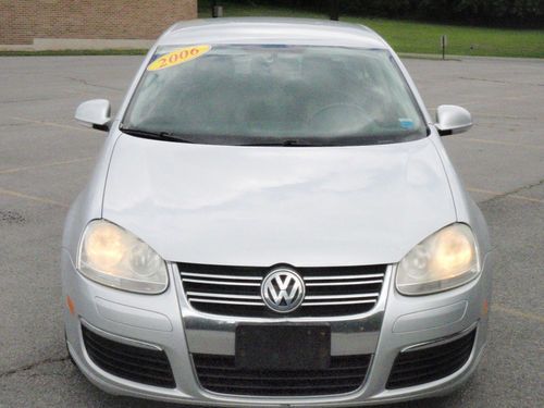 2006 Volkswagen Jetta Value Edition Sedan 4-Door 2.5L, image 3