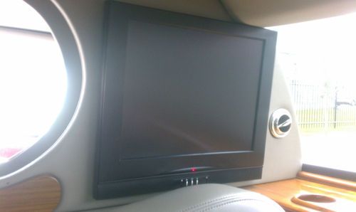 2004 Lincoln Town Car Executive Limousine 4-Door 4.6L, US $20,000.00, image 23