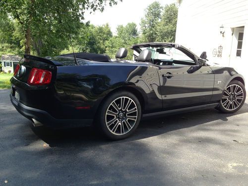 2010 mustang gt convertible, premium model - absolutely loaded