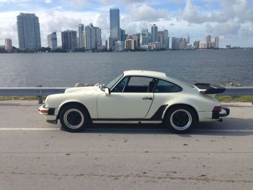 1983 porsche 911 sc coupe, rare color combo ivory / mocha !!!