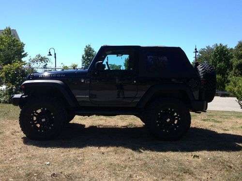 2009 jeep wrangler rubicon sport utility 2-door 3.8l auto