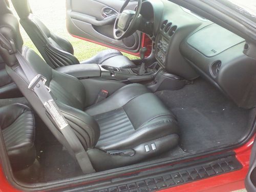 2000 pontiac transam/firbird ws6-lt1 6 speed 24,600 actual miles