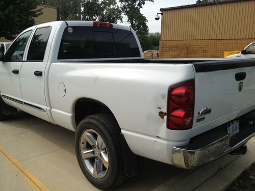 Dodge Ram 1500 SLT Big Horn Quad Cab, image 2