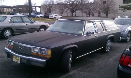 1989 ford crown vic station wagon w/5.0