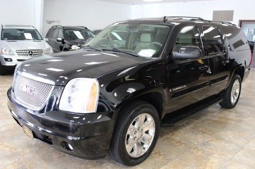 2008 gmc yukon xl slt loaded, nav, dvd, heated seats,3 rows bucket seats