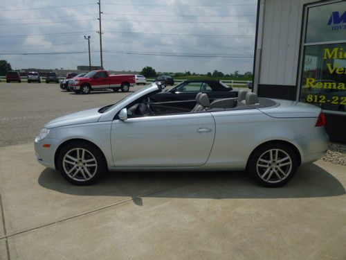 2008 Volkswagen Eos Lux Convertible 2-Door 2.0L, US $13,950.00, image 3