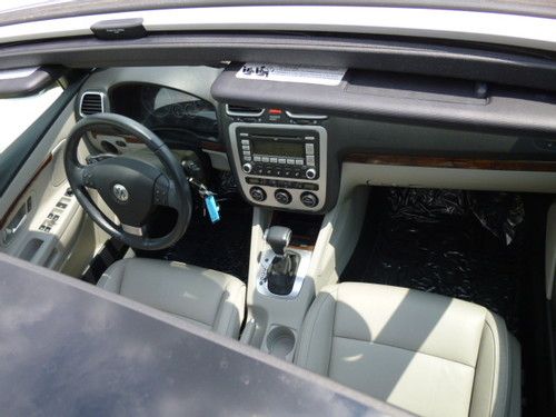 2008 Volkswagen Eos Lux Convertible 2-Door 2.0L, US $13,950.00, image 5