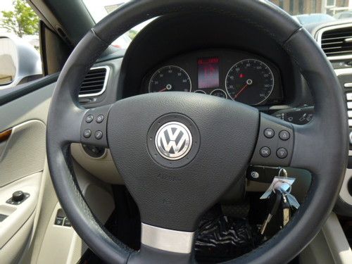 2008 Volkswagen Eos Lux Convertible 2-Door 2.0L, US $13,950.00, image 21