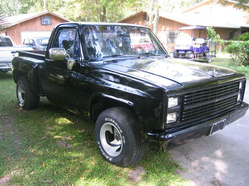 1963 chevrolet stepside pickup truck