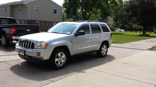 2006 jeep grand cherokee limited sport utility 4-door 5.7l hemi