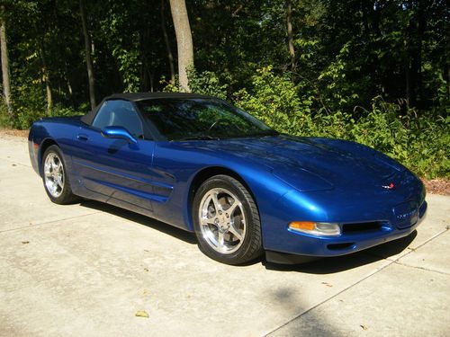 2002 chevrolet corvette convertible - 8,832 original miles!