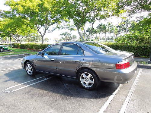 2003 acura tl excellent maintenance, service records dvd, bluetooth, satellite
