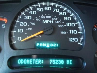 Crew Cab Dually Long Bed 6.6L DuraMax Diesel 4X4 Leather Rear DVD Bose 6disc, image 11