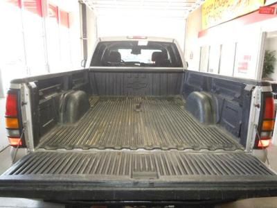 Crew Cab Dually Long Bed 6.6L DuraMax Diesel 4X4 Leather Rear DVD Bose 6disc, image 21