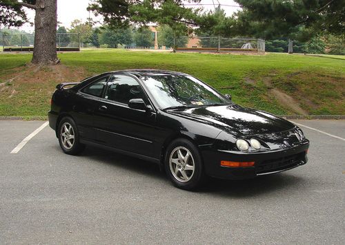 2000 acura integra gs-r 5 speed vtec leather black on black - no reserve auction