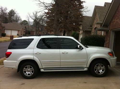 2007 toyota sequoia limited blizzard white tan leather wood trim captains chairs