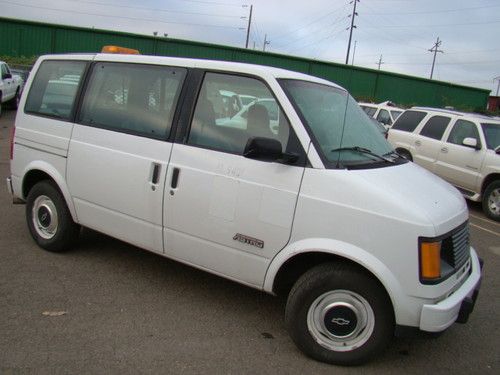 1994 chevrolet astro cs