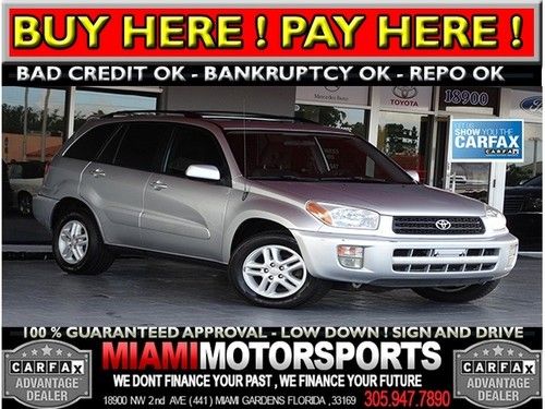 We finance '02 toyota suv clean carfax gas saver power windows alloy wheels and