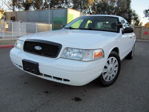 2008 ford crown victoria - p71 - in great running conditions and shape