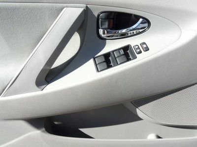 LE 2.4L Clean CARFAX Excellent condition Low miles Must sell Smoke free, image 15