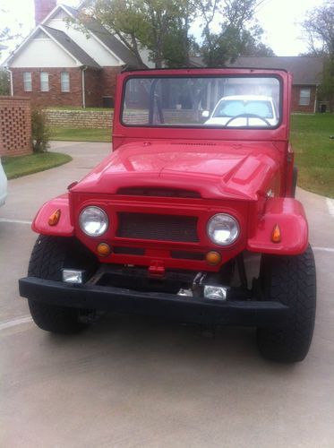 Fj-40 toyota land cruiser w/chevy v-8 and auto trans