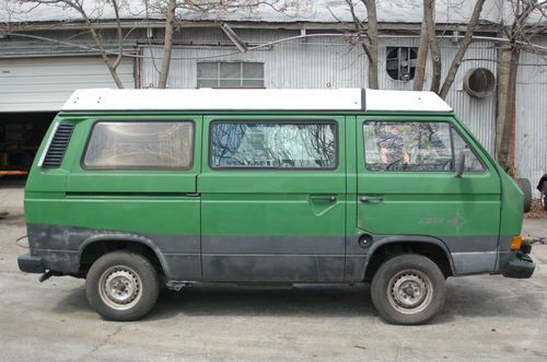 VOLKSWAGEN VANAGON