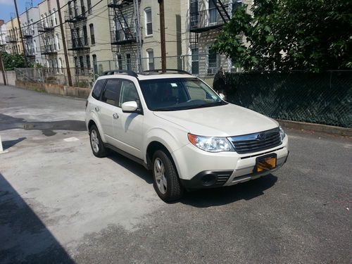 2010 subaru forester x premium wagon 4-door 2.5l