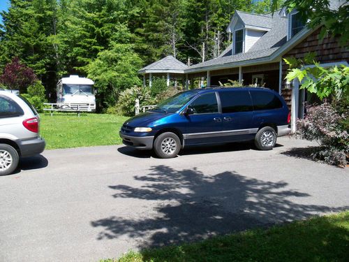 2000 dodge grand caravan good southern minivantexas  florida maine northeast