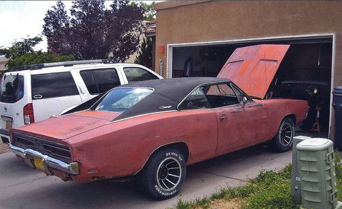 1969 dodge charger base hardtop 2-door 5.2l