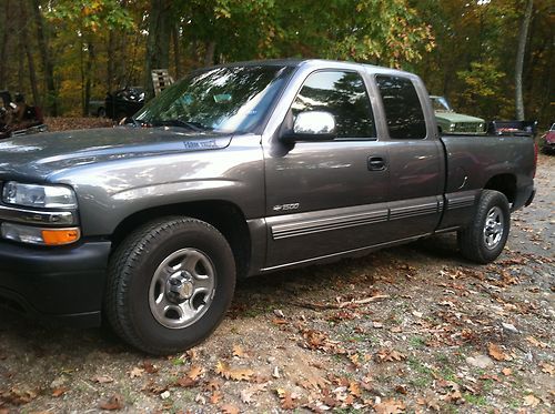 2001 chevy silverado 125k v8 ext cab short bed tow truck power windows locks