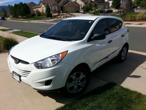 2011 hyundai tucson gl sport utility 4-door 2.0l