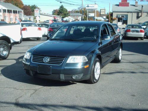 Diesel 2005 passat &#034;gls&#034; loaded mint condition!