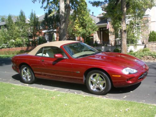 1999 jaguar xk8 4.2 convertible, low miles, beautiful, hard to find burgundy