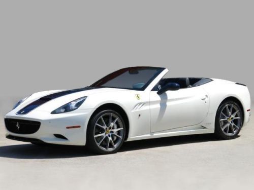 2013 ferrari california with custom gto stripe/ high option car/ excellent miles