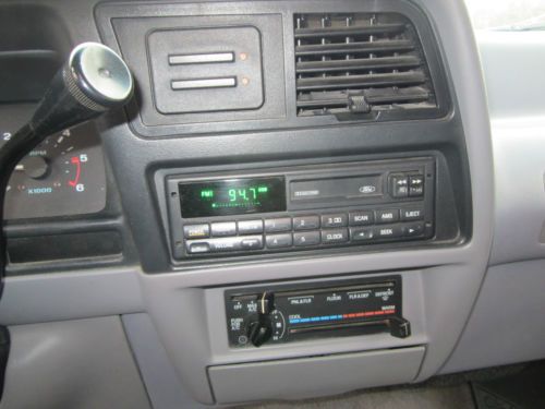 1993 Ford Ranger XLT Extended Cab Pickup 2-Door 4.0L, image 13