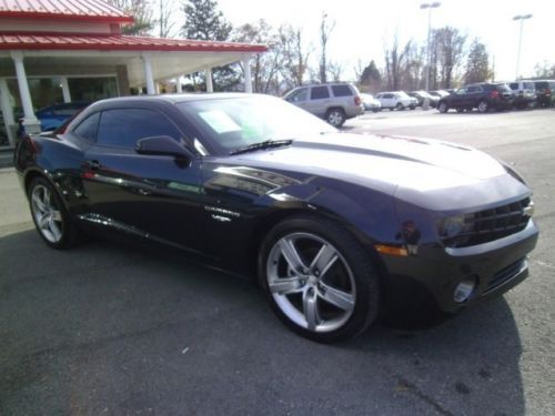 12 camaro, leather, manual, 2lt