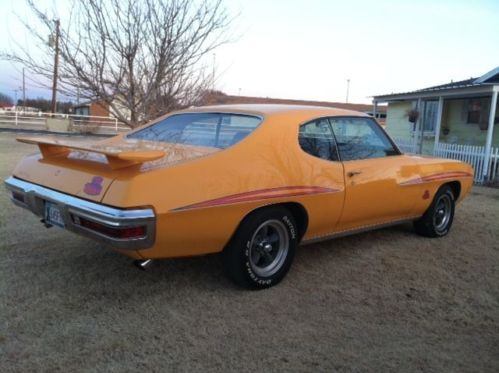 1970 pontiac gto judge