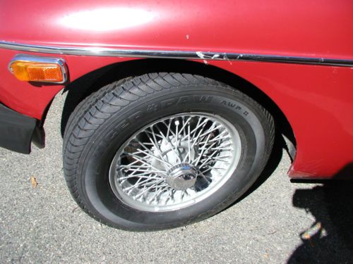 1976 mgb red great driver  wire wheels with many new parts
