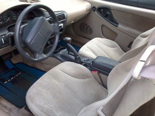 2002 chevrolet cavalier ls sport coupe 2-door 2.2l