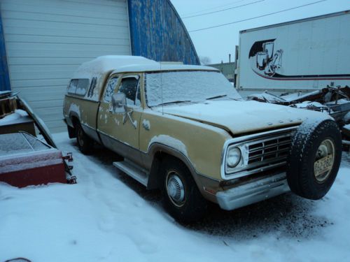 1976 dodge club cab 200 46,417 miles act miles stored since 1990