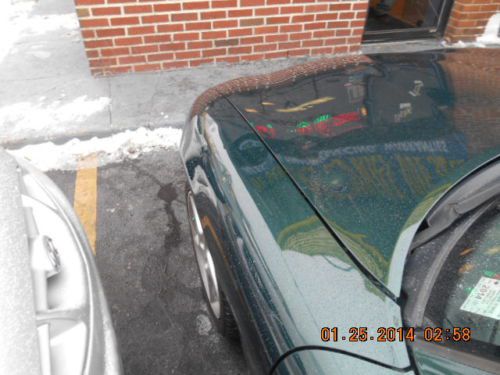 2002 Mazda Miata MX-5 Luxury edition. RARE A/T Only 80k " NO RESERVE" WOW!, image 3