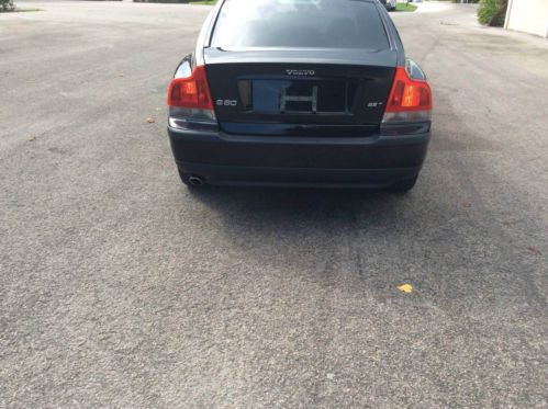 2004 volvo s60