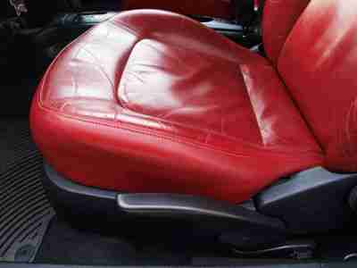 VW NEW BEETLE BLUSH CONVERTIBLE SILVER W/ RED TOP 2.5L 5CYL AUTO RED/BLACK INT, image 8